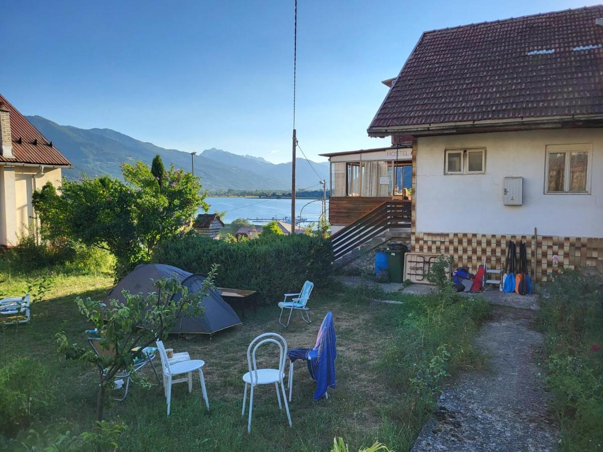 Bear Hug Lodge Plav Luaran gambar